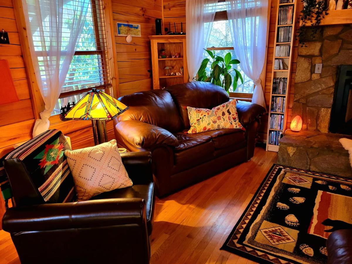 The Little Wolf Cabin ماجي فالي المظهر الخارجي الصورة